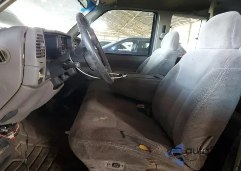 1998 Chevrolet Gmt-400 C1500 from USA, damaged, VIN 1GCEC19W5WE255457